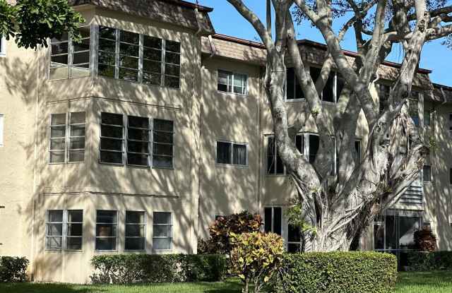 Photo of 705 Lori Drive