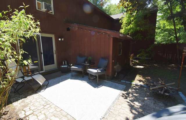 86 Thimbleberry Road