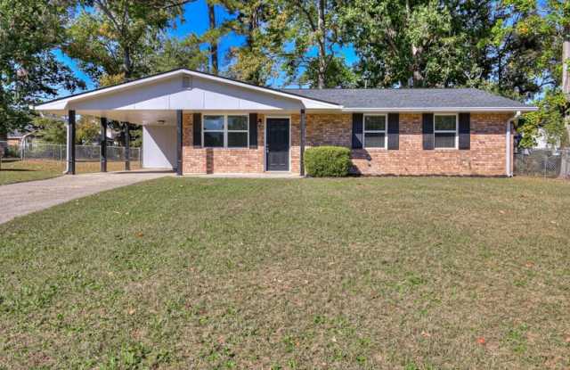 3423 Cannongate Drive