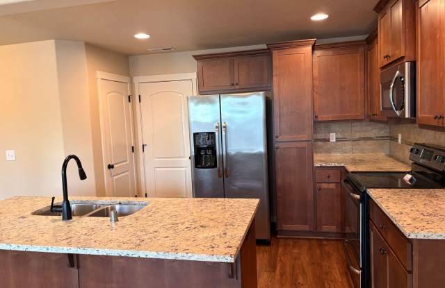 Covington Manor 9700-9816