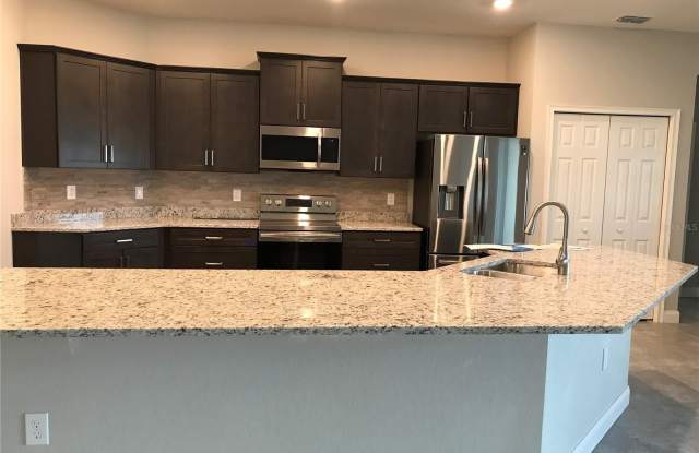 1437 CYPRESS VIEW LANE