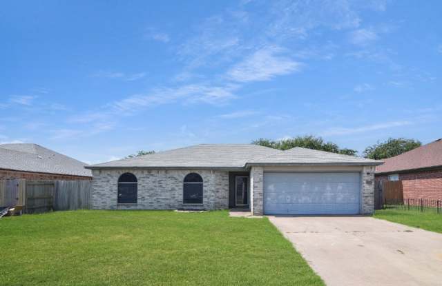 1806 Basalt Dr