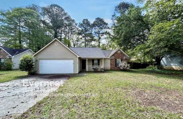 1490 Carriage Ln