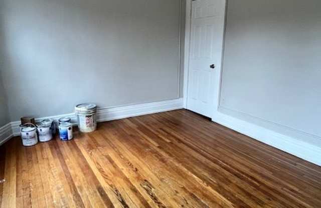 8 Clay Avenue - 1