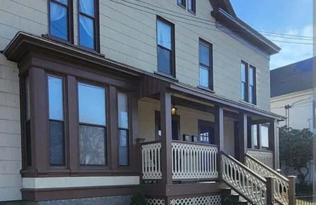 37 Spring St