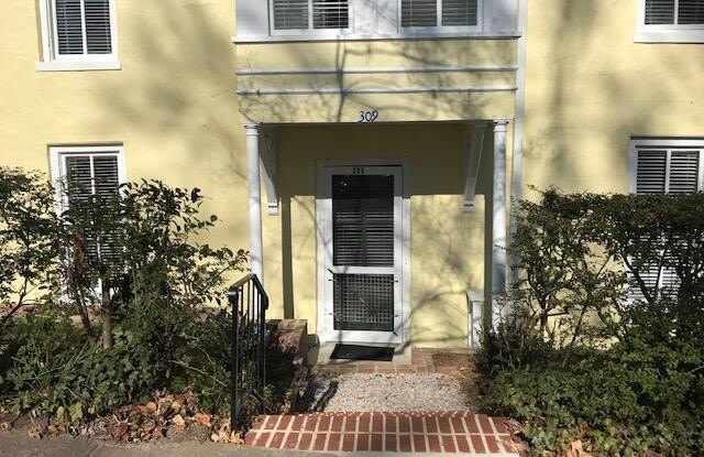 309 E Lane Street