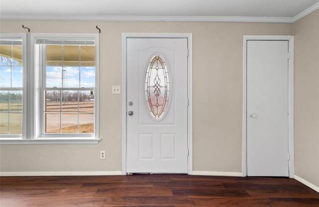 101 E Williams Street