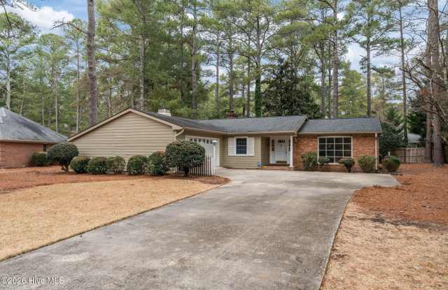 220 Westchester Circle