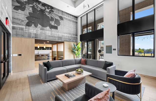 East Bend Apartments