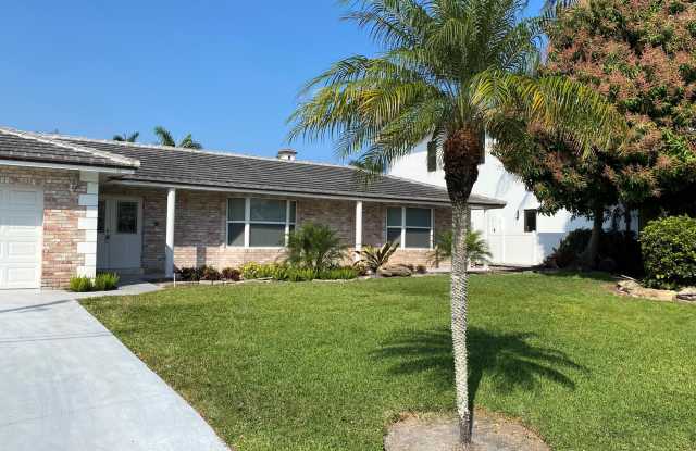 925 Cypress Drive