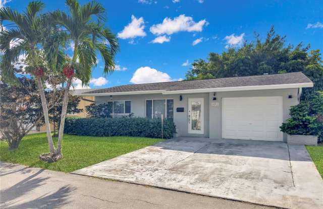 Photo of 6001 NW 71st Ave