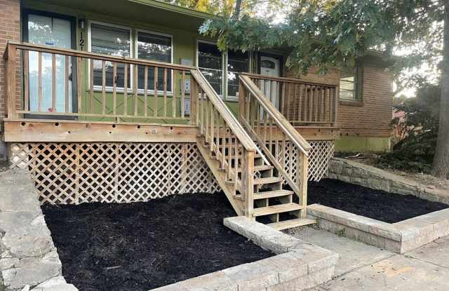 Cozy & Convenient 2BR with Patio