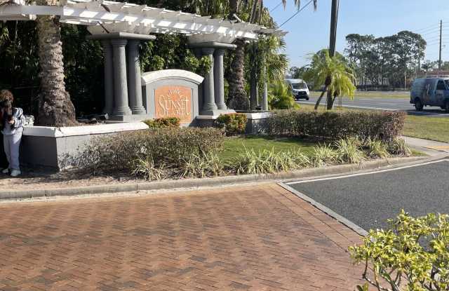 Photo of 4360 South Kirkman RoadUnit 404