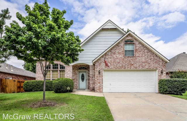 3832 W. Fort Worth St. - 3832 West Fort Worth Street, Broken Arrow, OK 74012