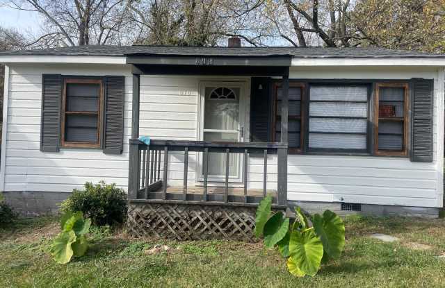 Photo of 618 Grand Street