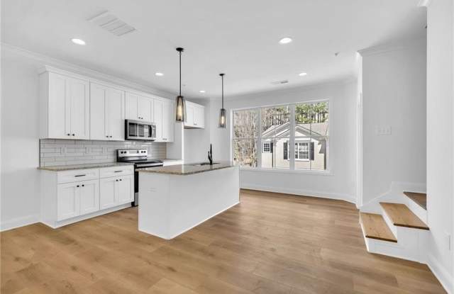 201 Riverstone Commons Circle