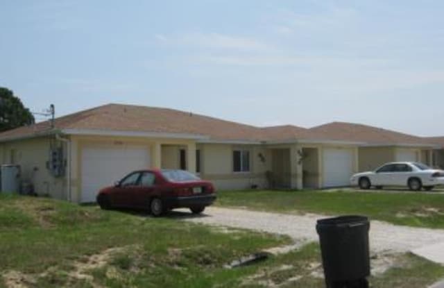 4528 26th ST SW - 4528 26th St SW, Lehigh Acres, FL 33973