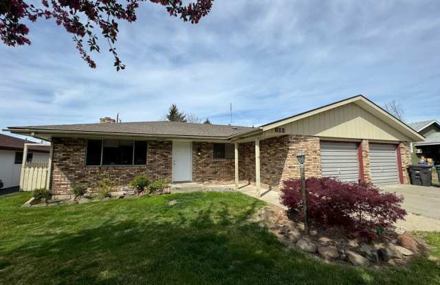 Non-Refundable & Security Deposit Total: $1800.00