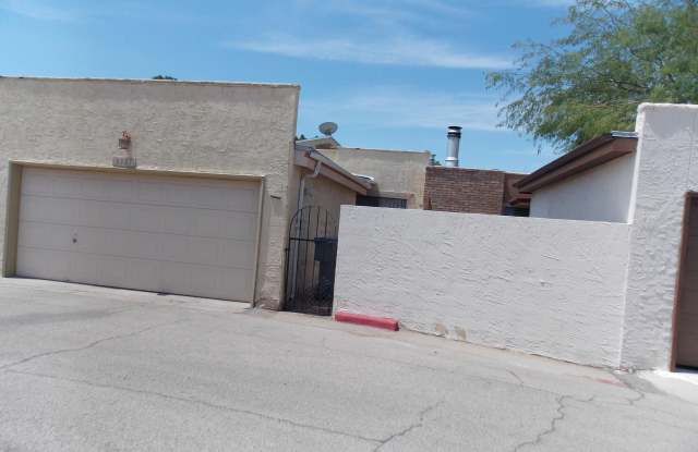3107 ISLA VERDE Circle