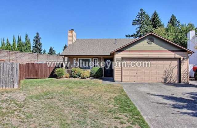 8303 Northeast 136th Avenue