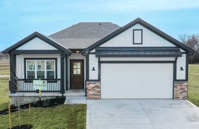 Photo of Beautiful 4 Bedroom located in Spring Hill, KS