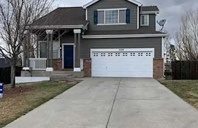 Beautiful 3 bed, 3 bath in D49