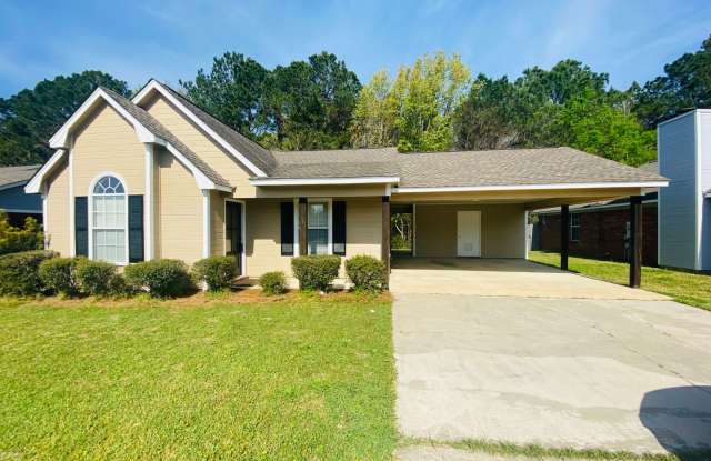 Photo of *****MOVE IN SPECIAL! 1/2 OFF 1ST MONTHS RENT*****473 Mockingbird Circle Brandon, MS