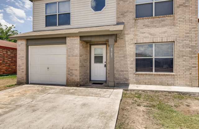 Beautiful 3BR/2.5 Bath House in Candlewood Park (near BMAC/Ft Sam Houston)