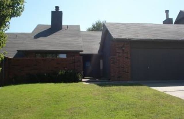 2818 E 81st Place - 2818 East 81st Place, Tulsa, OK 74137