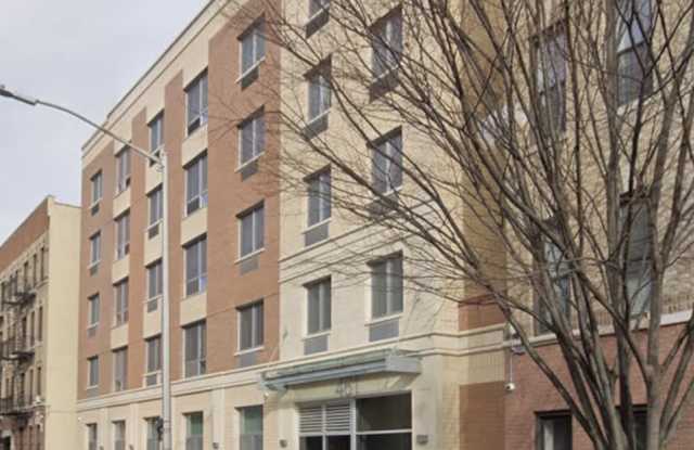 468 Alabama Ave