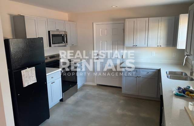 12815 Alabama Street