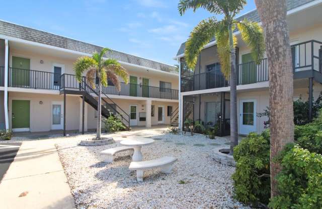 Antigua Apts, #6 - 616 Guild Drive, Venice, FL 34285