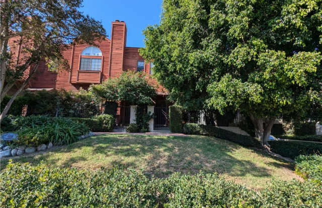 1137 Fairview Avenue