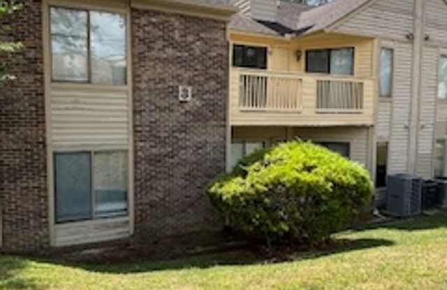 229 Windsor Point Rd. Unit 3H