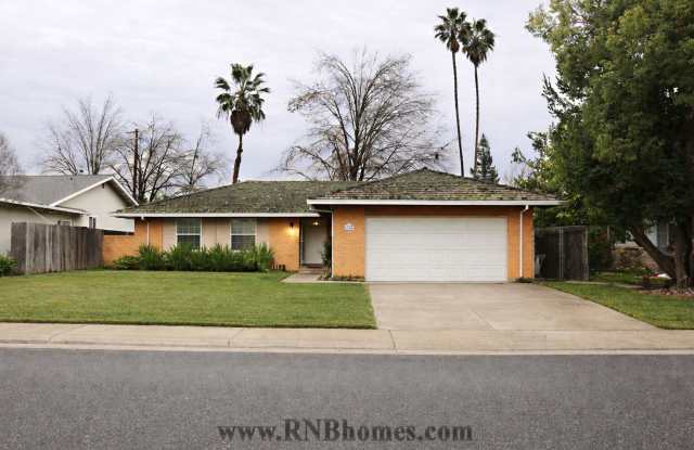 2540 El Burlon Circle