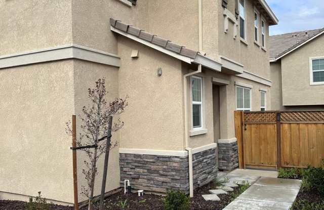 3 Bedroom 2.5 Bath available now