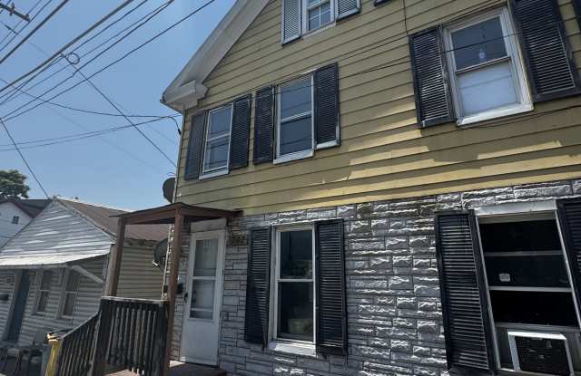 Photo of 302 N. High St
