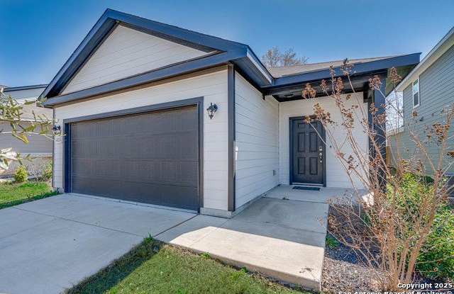 Photo of 4422 Chandler