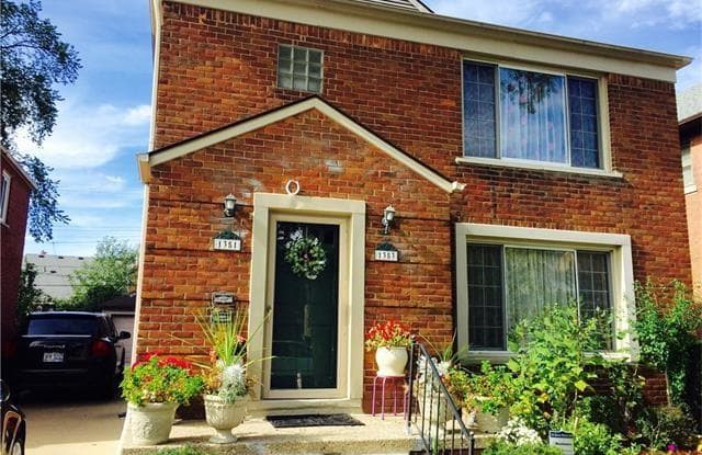 1351 SOMERSET Avenue - Grosse Pointe Park, MI apartments for rent