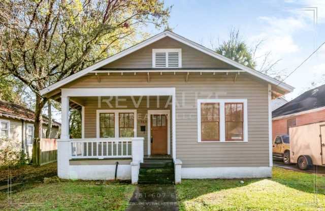 Photo of Charming Lower Midtown Cottage