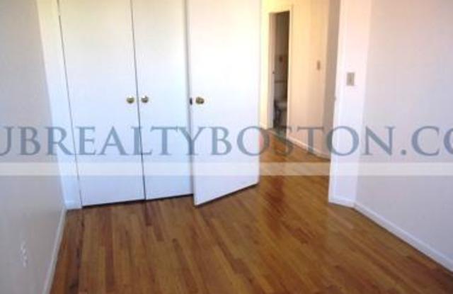 109 Saint Stephen St.