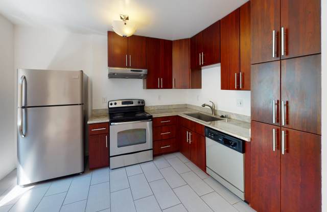 Photo of 755 Green Street