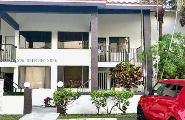 3200 NW 46th St