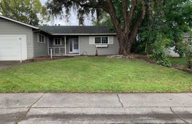 3 Bedroom 2 Bathroom with a Converted Garage - 5140 Rambler Way, Foothill Farms, CA 95841