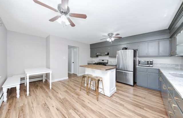 409 S Hamilton Street