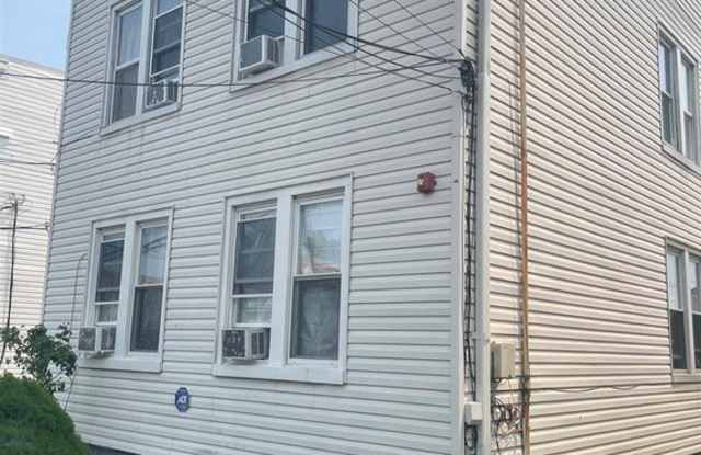 122-124 Buffalo Avenue