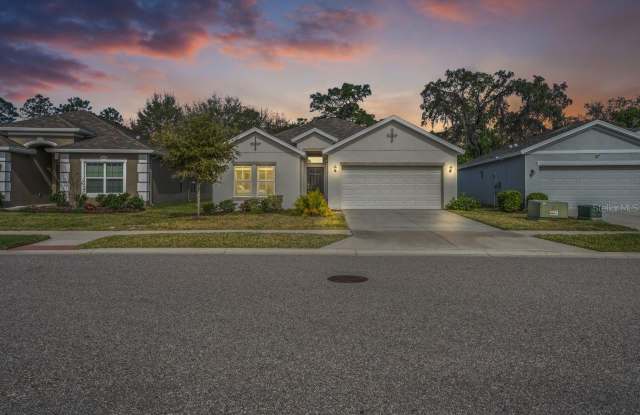 571 OLD WINDSOR WAY