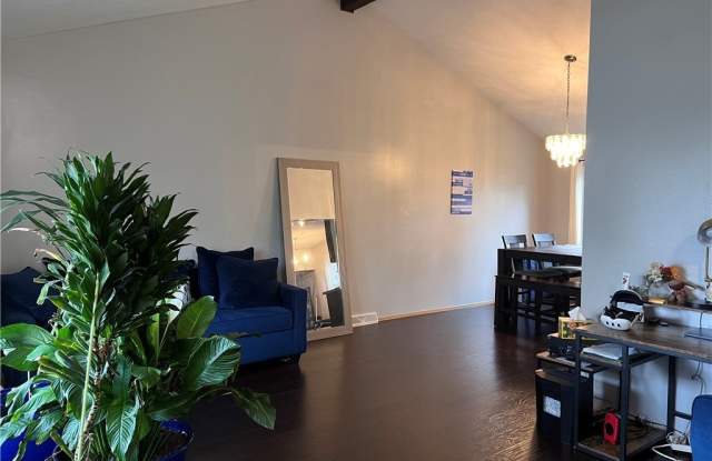 6650 Forest Glen Avenue