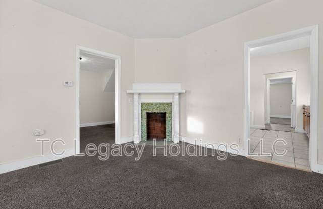 388 Broaddus Avenue - B