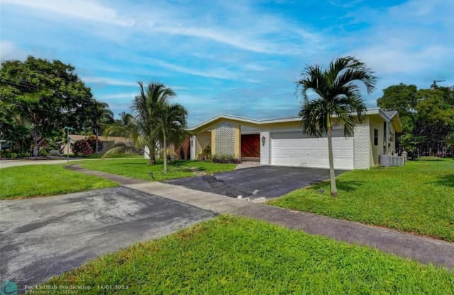 7211 NW 21st St - 7211 Northwest 21st Street, Sunrise, FL 33313